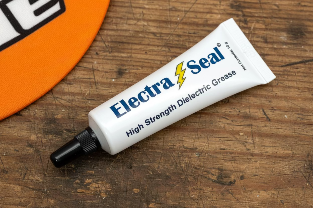 picture of 10g dielectric grease tube