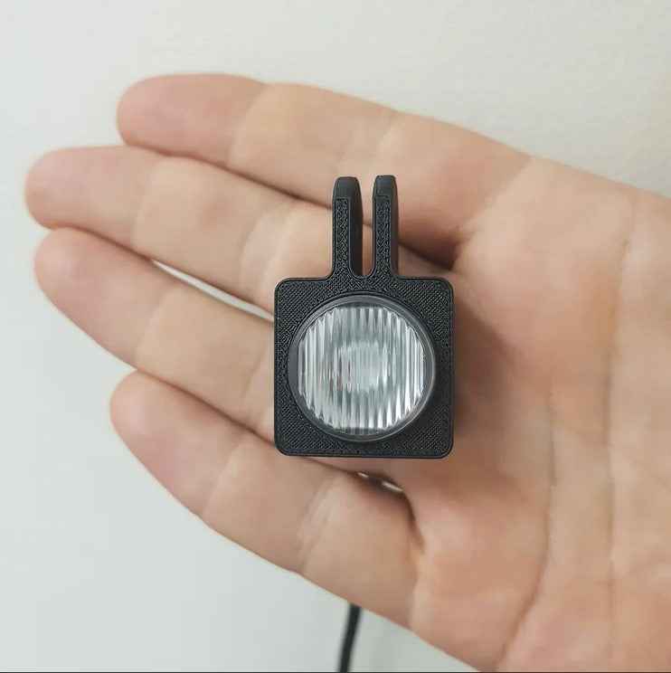 A/C Qube: Dynamo Rear Safety Lamp by kLite