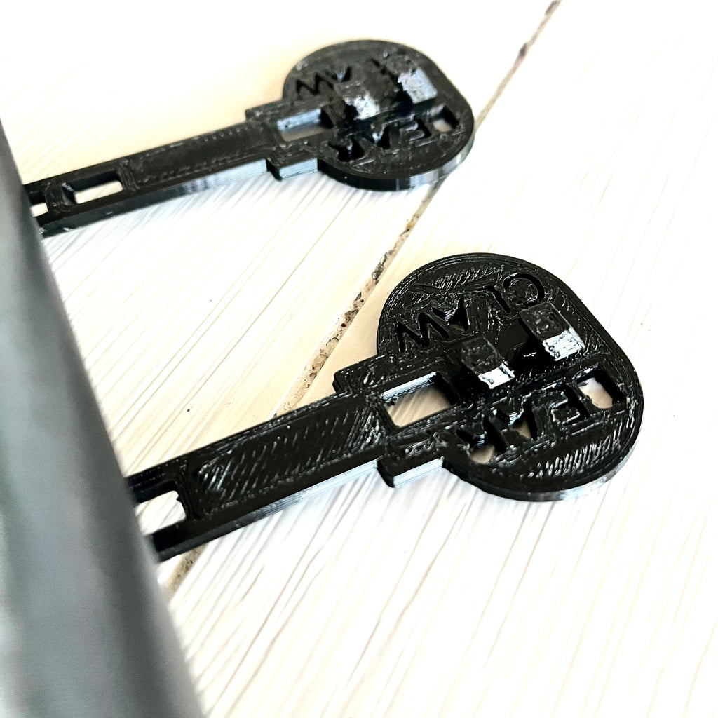 Bikepacking-Optimized Bear Spray Holster - Quick Release - Jefe.bike